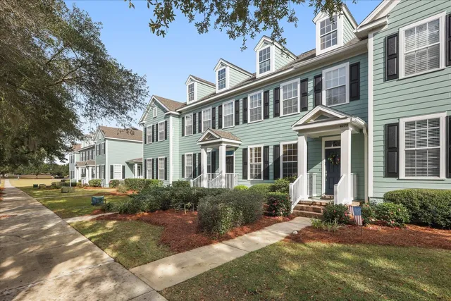 $279,900 | 4275 Four Oaks Boulevard, Tallahassee, FL 32311