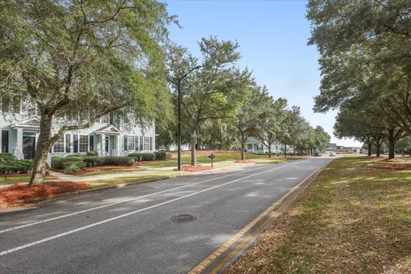 $279,900 | 4275 Four Oaks Boulevard, Tallahassee, FL 32311