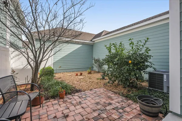 $279,900 | 4275 Four Oaks Boulevard, Tallahassee, FL 32311