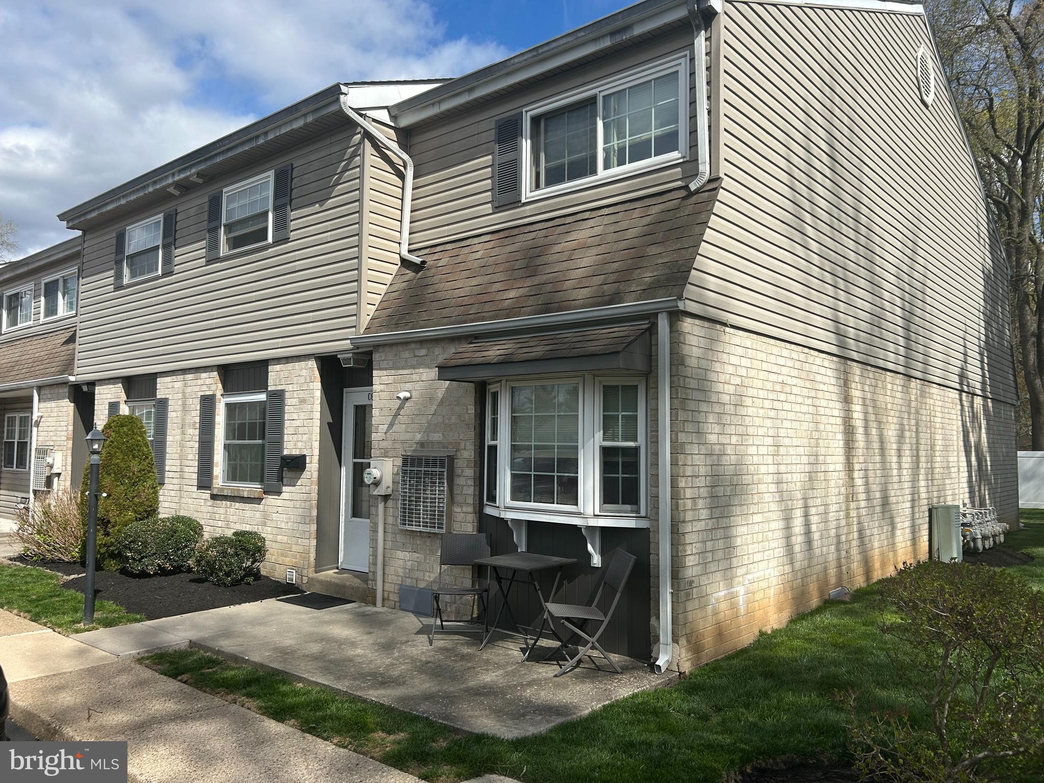 325 South Warminster Road, Unit C6 Hatboro, PA 19040 - Photo 2 of 16 Gallery Image 2