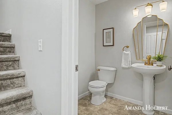 $499,000 | 659 Highlander Drive Northeast, Rockford, MI 49341