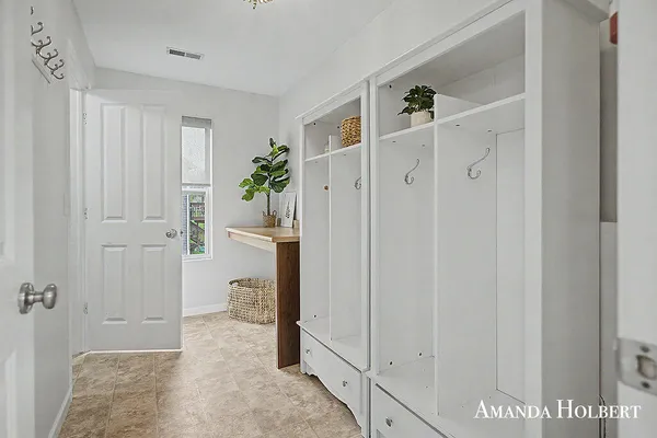$499,000 | 659 Highlander Drive Northeast, Rockford, MI 49341