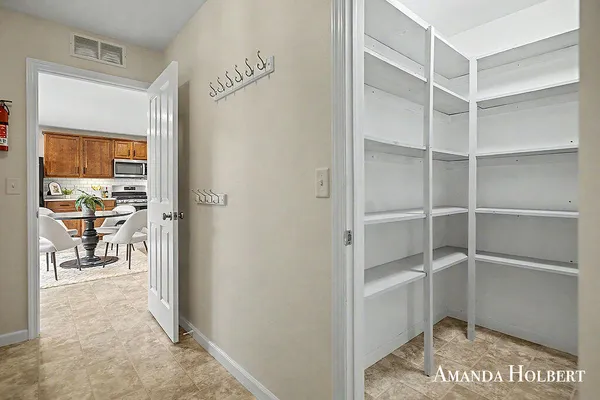 $499,000 | 659 Highlander Drive Northeast, Rockford, MI 49341