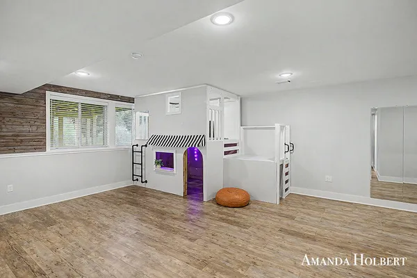 $499,000 | 659 Highlander Drive Northeast, Rockford, MI 49341