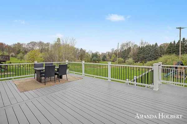 $499,000 | 659 Highlander Drive Northeast, Rockford, MI 49341