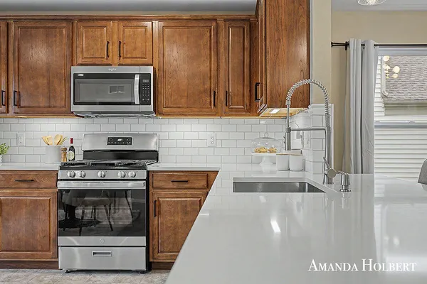 $499,000 | 659 Highlander Drive Northeast, Rockford, MI 49341