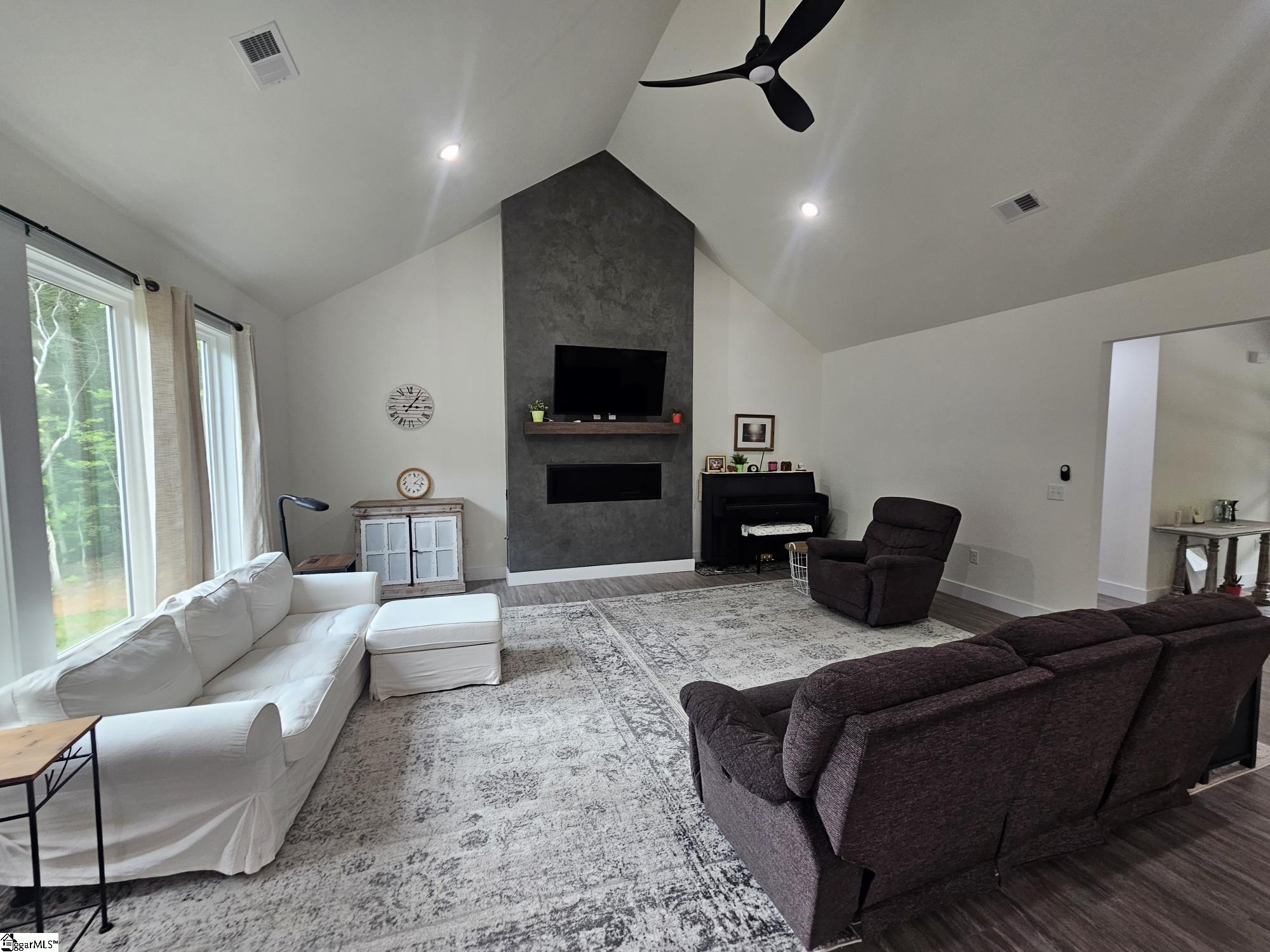 4220 North Blue Ridge Drive Greer, SC 29651 - Photo 14 of 33