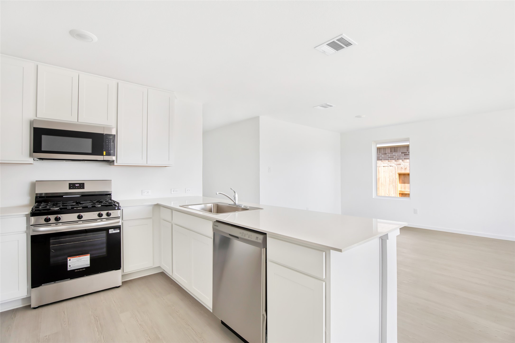 724 Zuppino Lane Huffman, TX 77336 - Photo 23 of 40