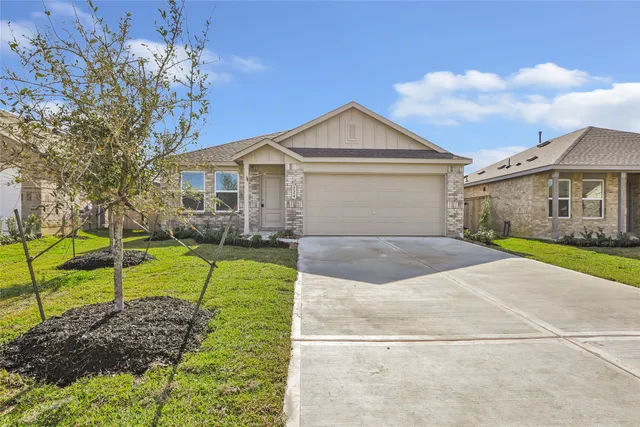 $1,800 | 724 Zuppino Lane, Huffman, TX 77336