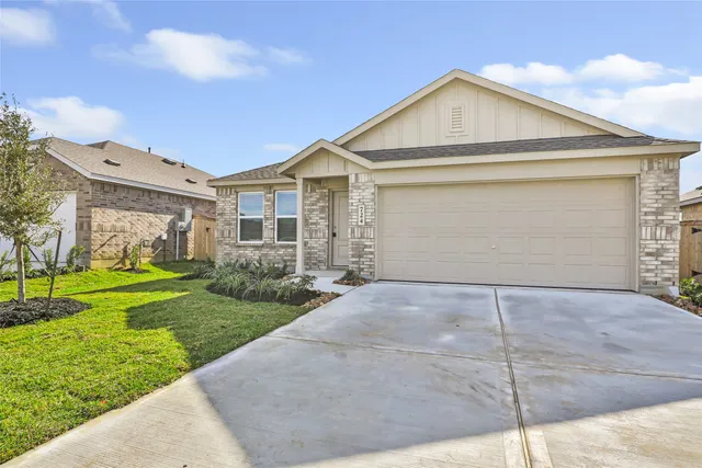 $1,800 | 724 Zuppino Lane, Huffman, TX 77336