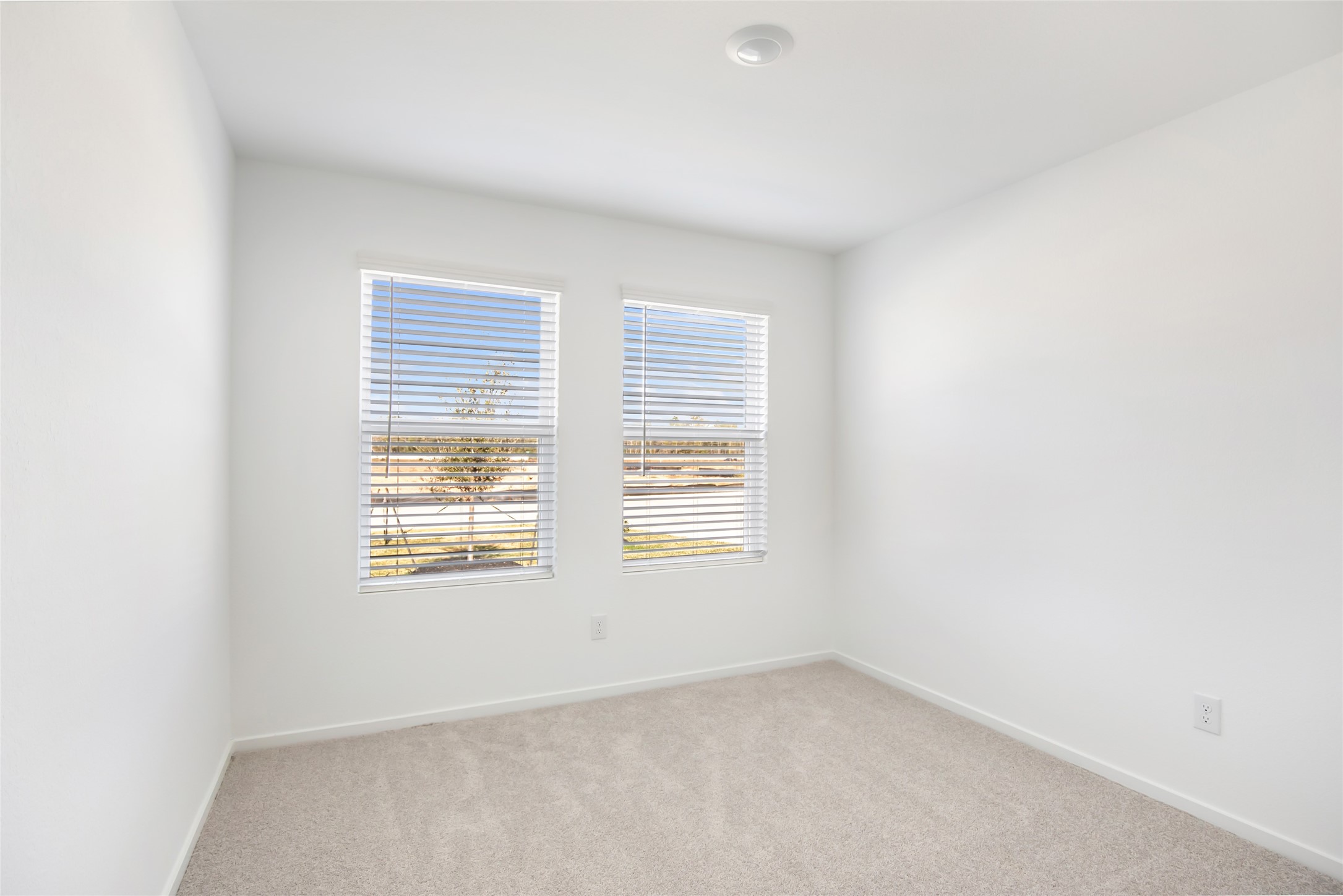 724 Zuppino Lane Huffman, TX 77336 - Photo 7 of 40