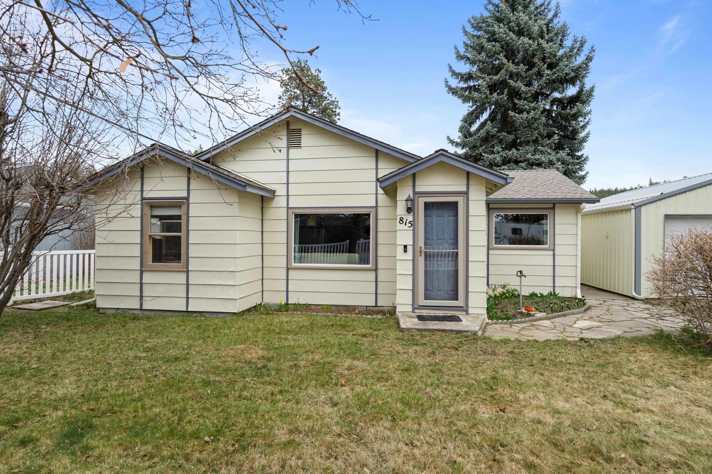 815 South Girard Road Spokane Valley, WA 99212 - Photo 3 of 44 Gallery Image 3