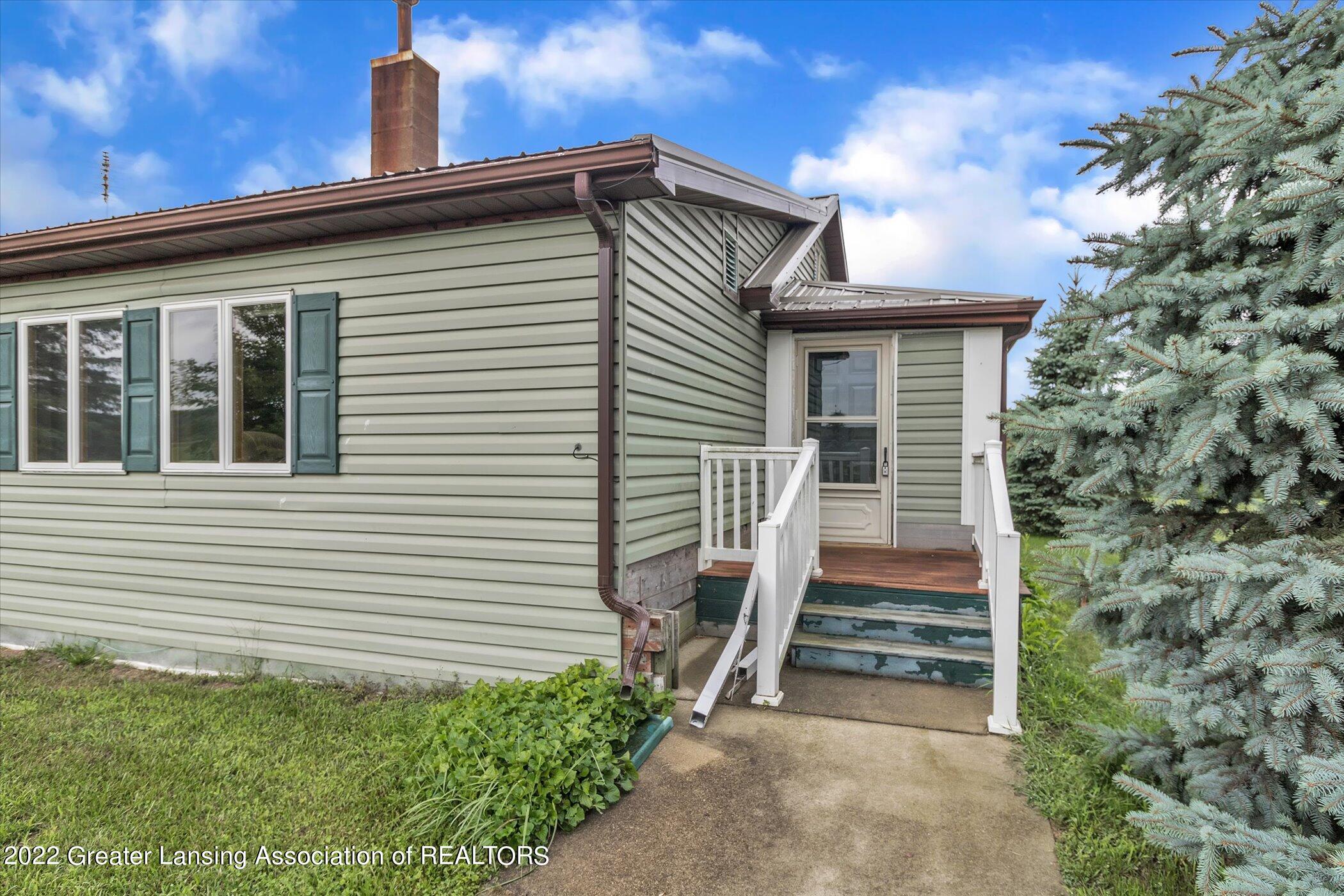 6908 East Mead Road Elsie, MI 48831 - Photo 5 of 80 05-6908-E-Mead-Rd-WindowStill-Real-Estat
