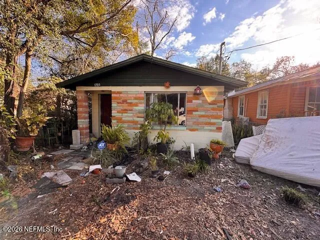$69,900 | 1723 Fairfax Street, Jacksonville, FL 32209