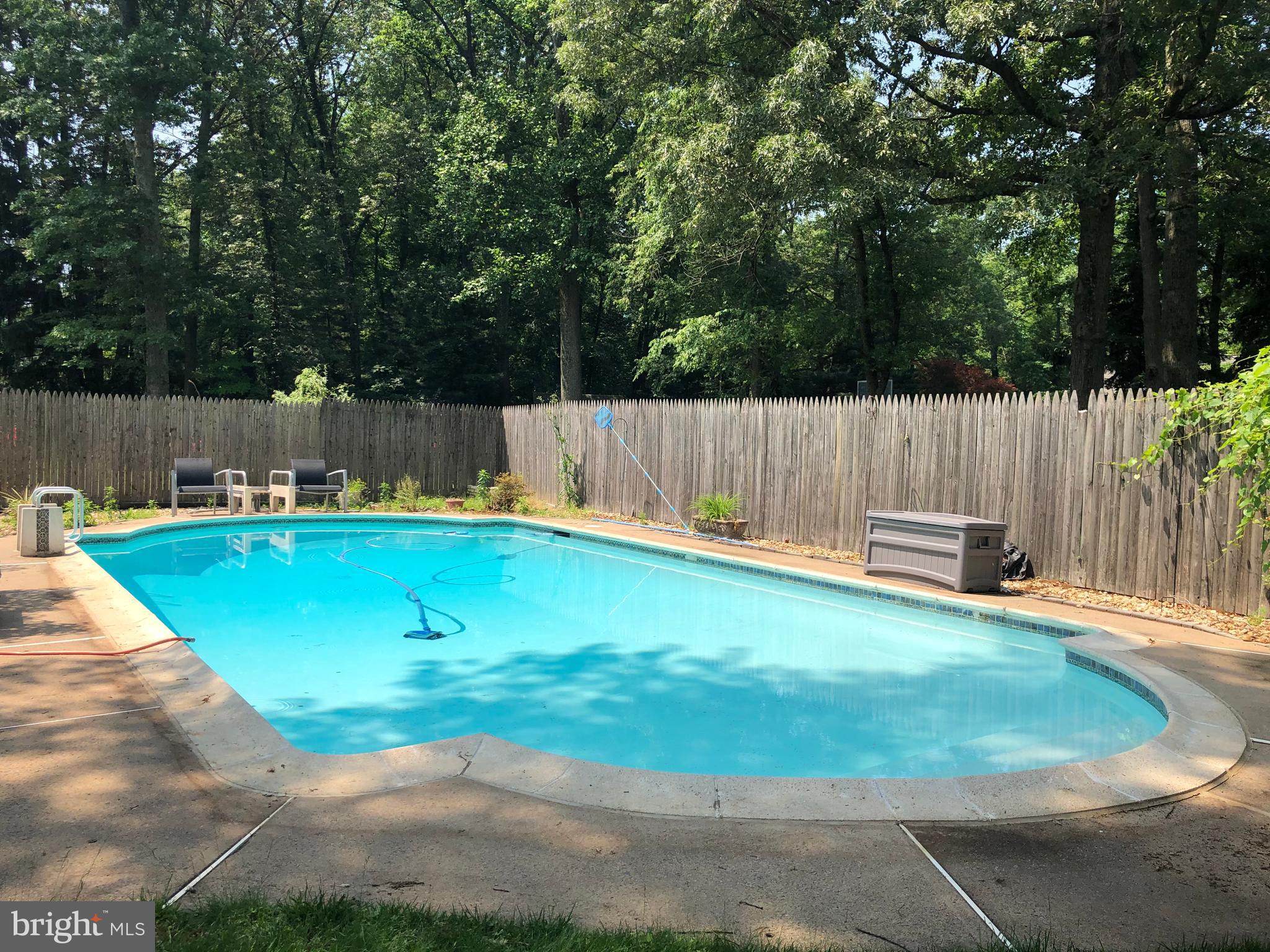 1048 Utterback Store Road Great Falls, VA 22066 - Photo 1 of 35 Gallery Image 1