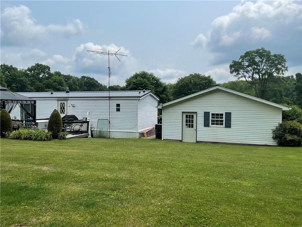 104 Taggert Road Slippery Rock, PA 16057 - Photo 4 of 45