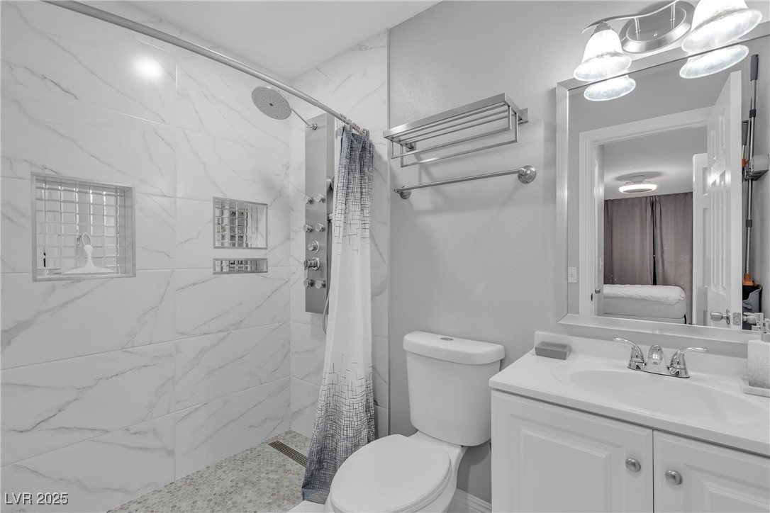 1780 Westwind Road Las Vegas, NV 89146 - Photo 17 of 61 Casita step shower