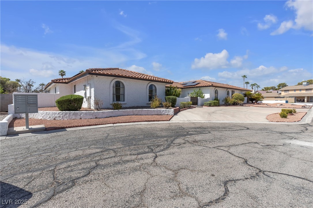 1780 Westwind Road Las Vegas, NV 89146 - Photo 22 of 61 1/2 Acre corner lot w/R.V/Boat gated parking + New Pool & Spa