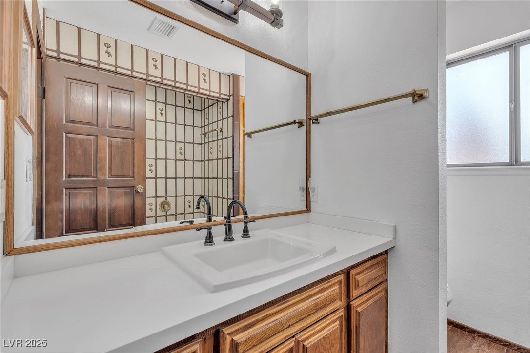 1780 Westwind Road Las Vegas, NV 89146 - Photo 45 of 61 Bath 2 with Spacious make up counter