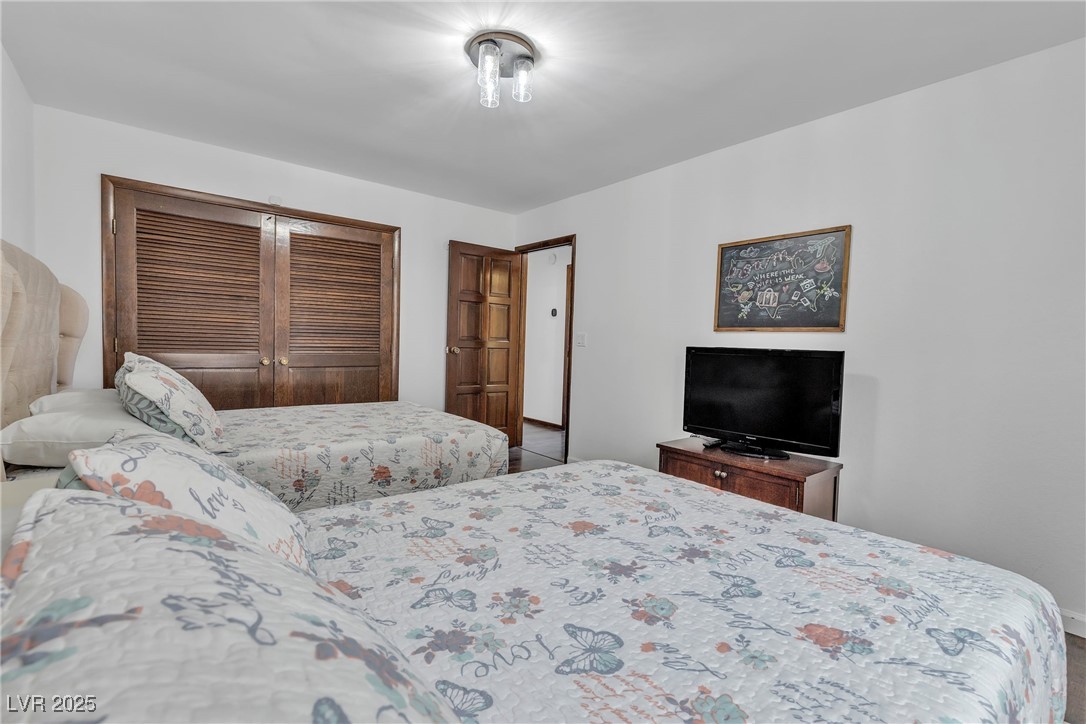 1780 Westwind Road Las Vegas, NV 89146 - Photo 47 of 61 Bedroom 4 fits 2 Beds plus sitting area