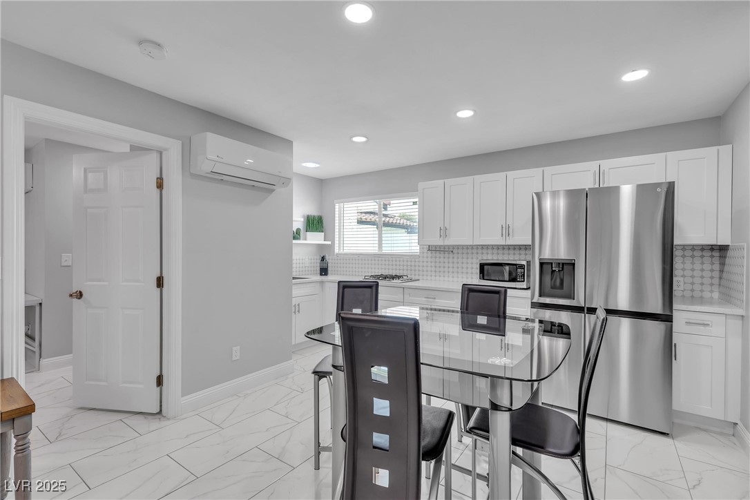 1780 Westwind Road Las Vegas, NV 89146 - Photo 10 of 61 Casita Dining Room