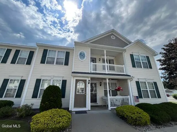 $259,900 | 42 Morning Glory Way, Rotterdam, NY 12306