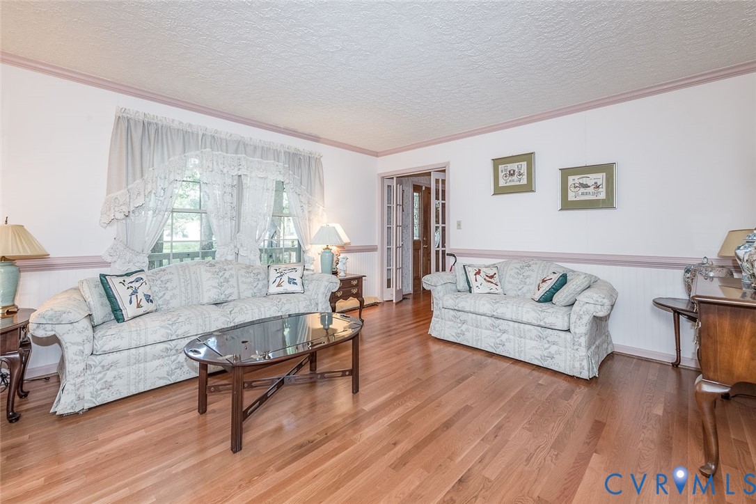 2813 Decatur Drive Hayes, VA 23072 - Photo 5 of 27 Gallery Image 5