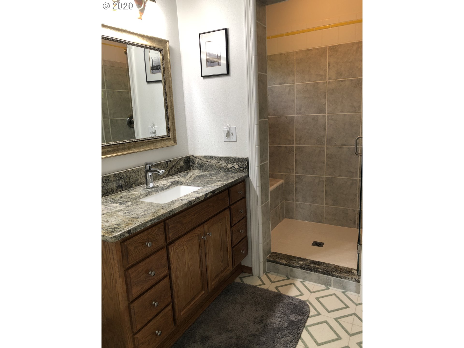 7447 North Bank Road Roseburg, OR 97470 - Photo 20 of 32 Gallery Image 20