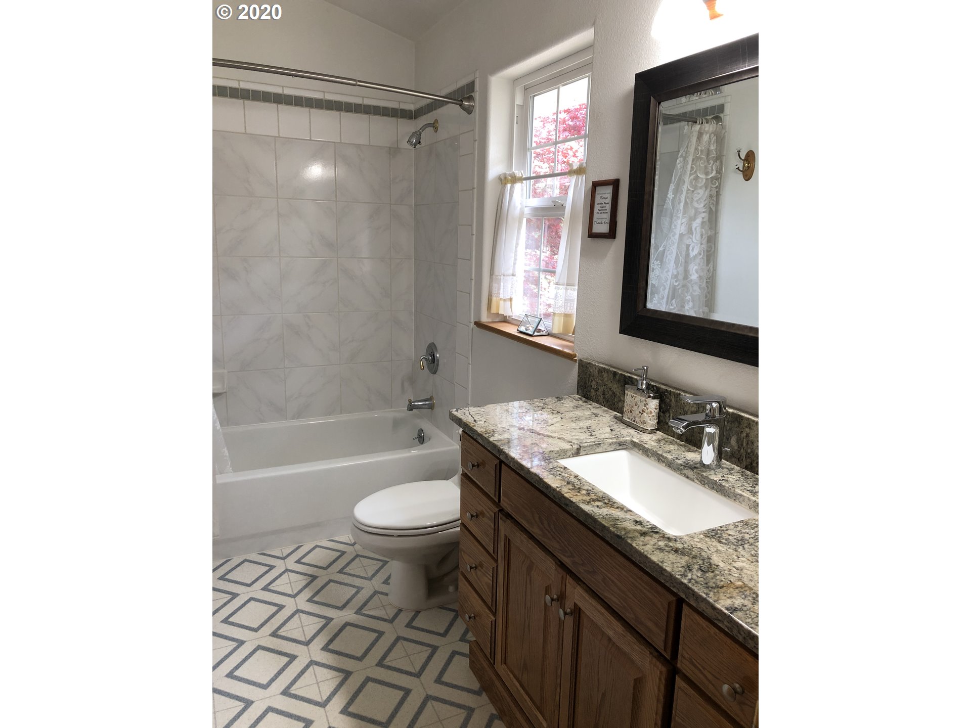 7447 North Bank Road Roseburg, OR 97470 - Photo 22 of 32 Gallery Image 22