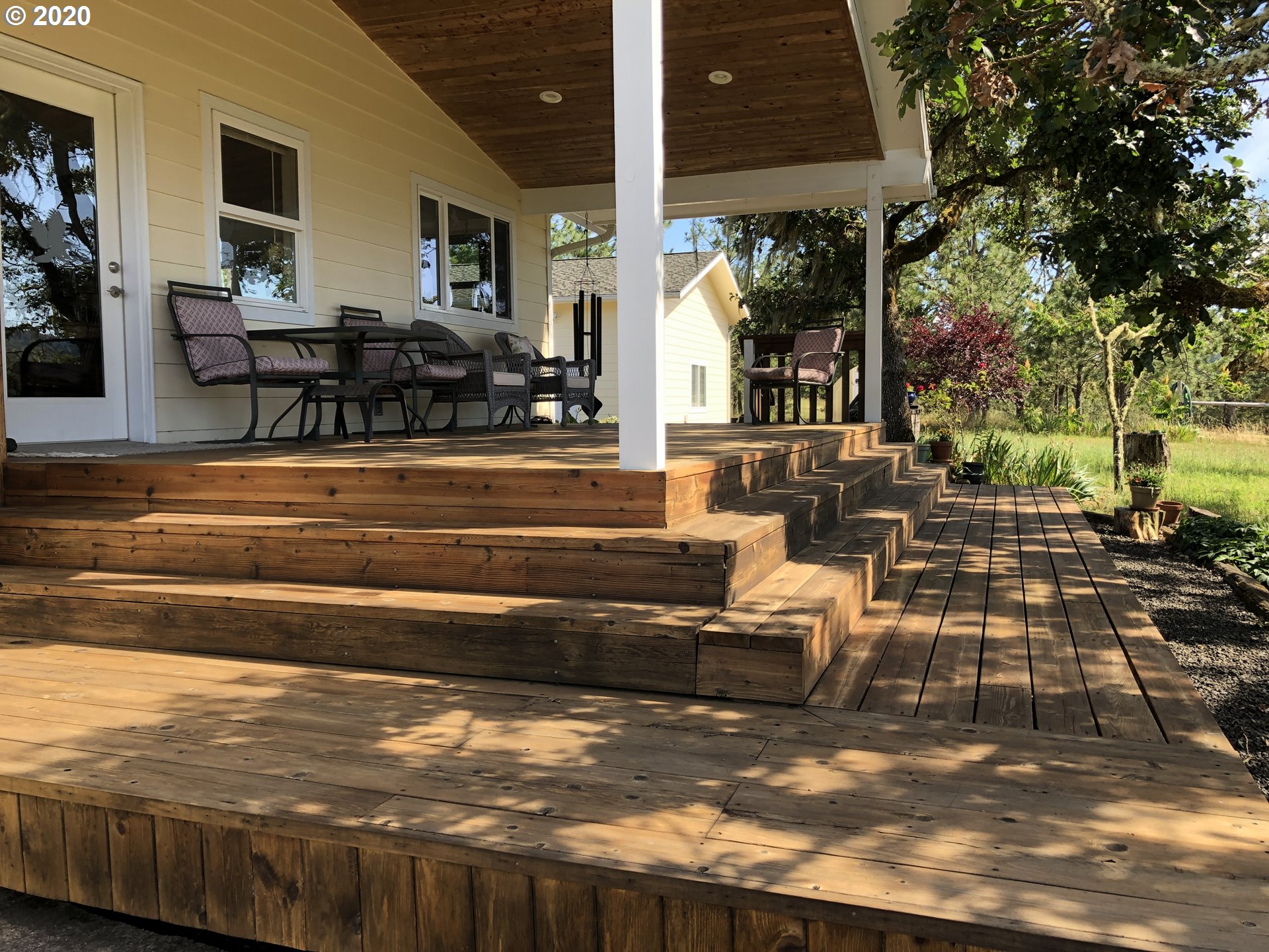 7447 North Bank Road Roseburg, OR 97470 - Photo 24 of 32 Gallery Image 24