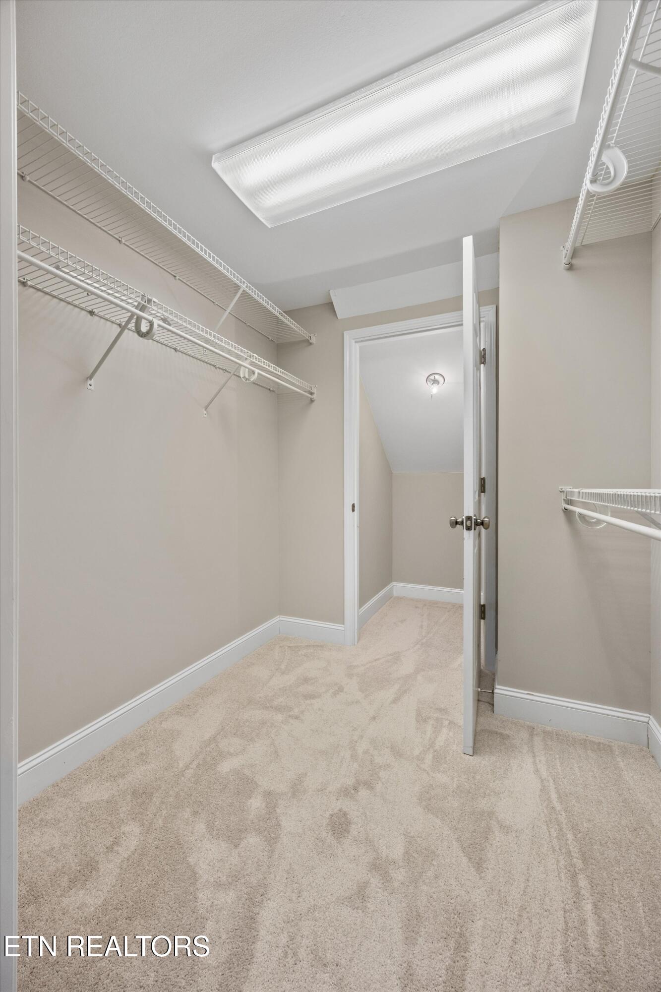 100 Forestberry Street Oak Ridge, TN 37830 - Photo 17 of 45 18-100 Forestberry St14