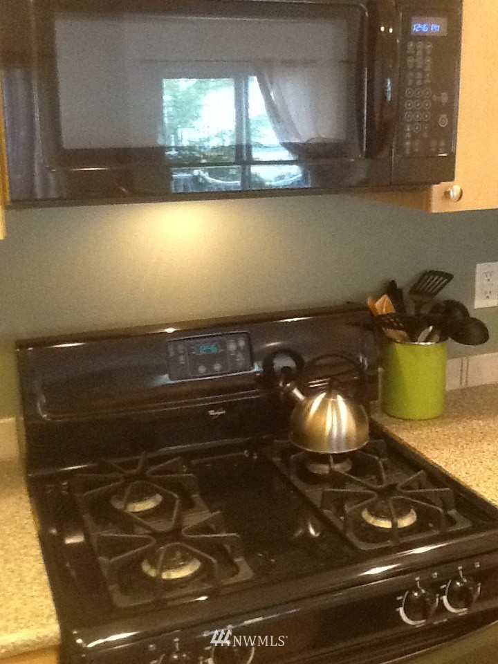 5100 Talbot Place South, Unit 5A Renton, WA 98055 - Photo 13 of 25