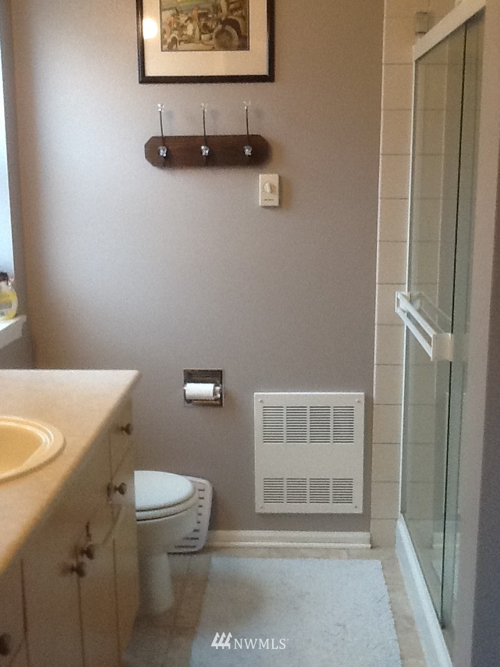 5100 Talbot Place South, Unit 5A Renton, WA 98055 - Photo 18 of 25
