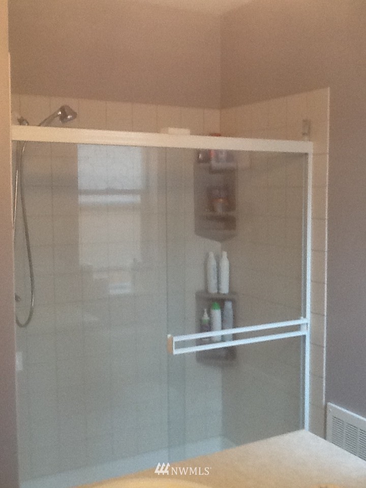 5100 Talbot Place South, Unit 5A Renton, WA 98055 - Photo 19 of 25