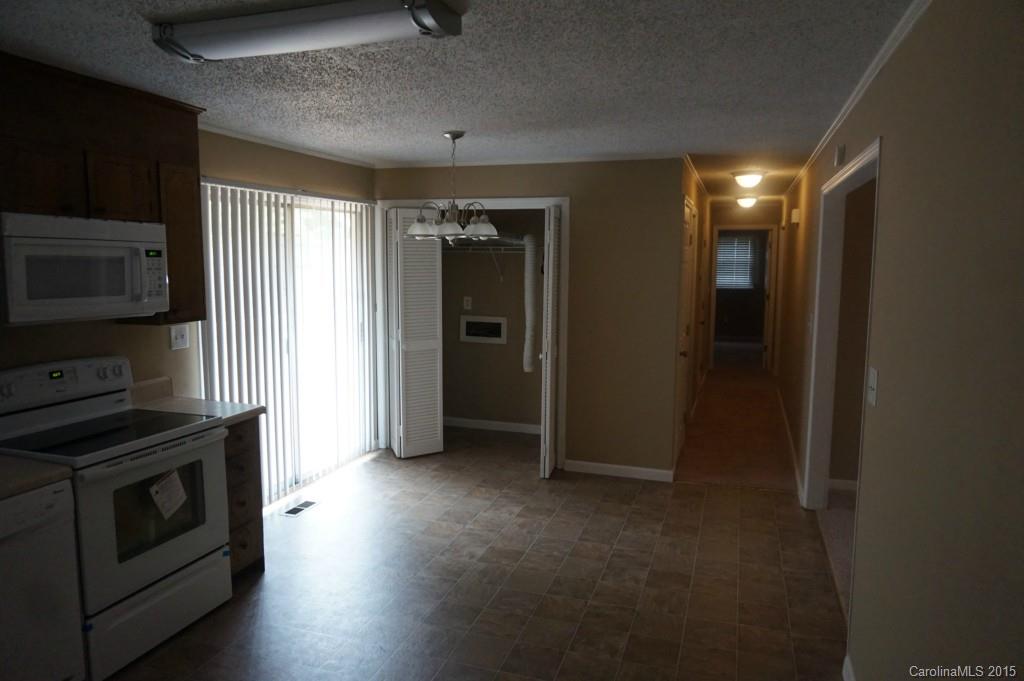 1103 Old Dallas Road Dallas, NC 28034 - Photo 8 of 13 Gallery Image 8