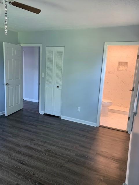 6706 El Rancho Road Louisville, KY 40291 - Photo 16 of 41 Master bedroom