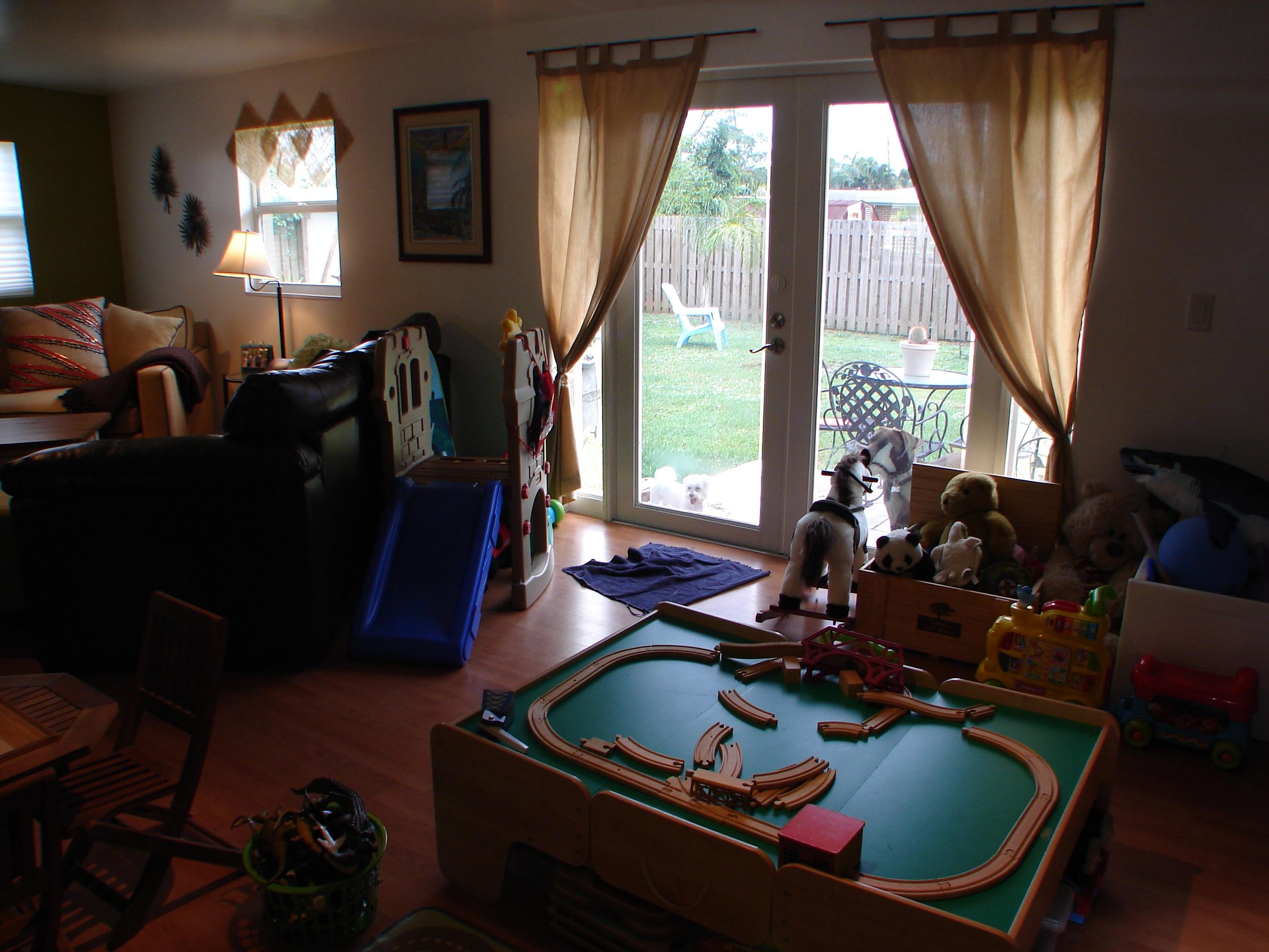5784 Keith Road Jupiter, FL 33458 - Photo 7 of 13 DSC06405