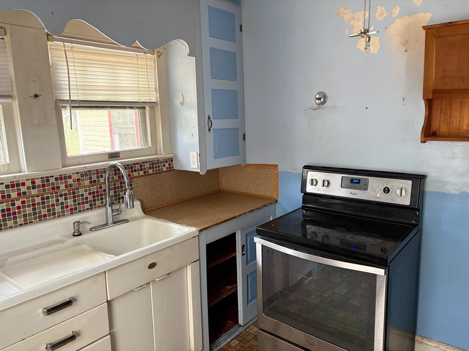 366 Bank Bridgeton, NJ 08302 - Photo 9 of 25