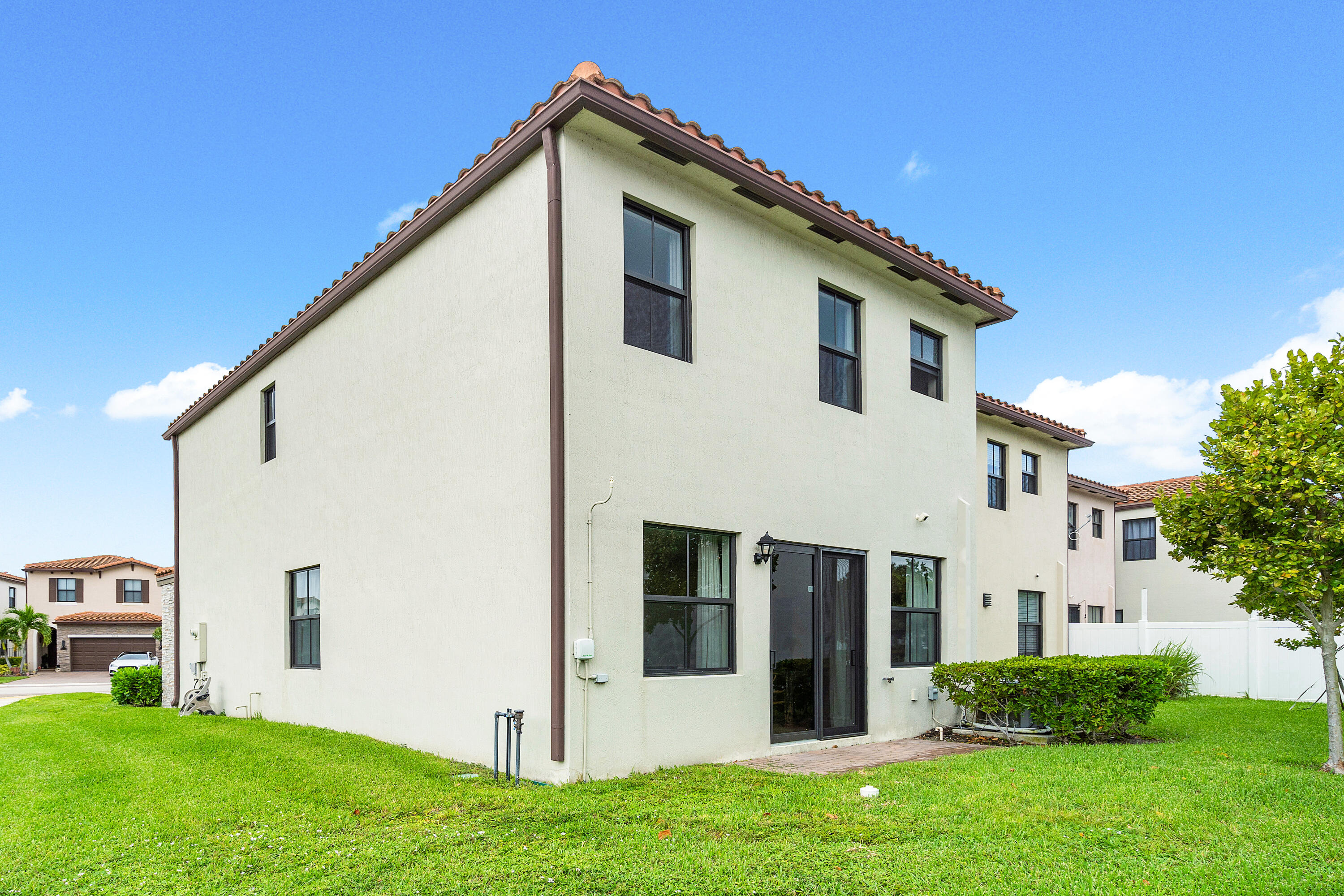 3011 Butternut Lane Riviera Beach, FL 33410 - Photo 28 of 45 026-3011ButternutLane-RivieraBeach-FL-33
