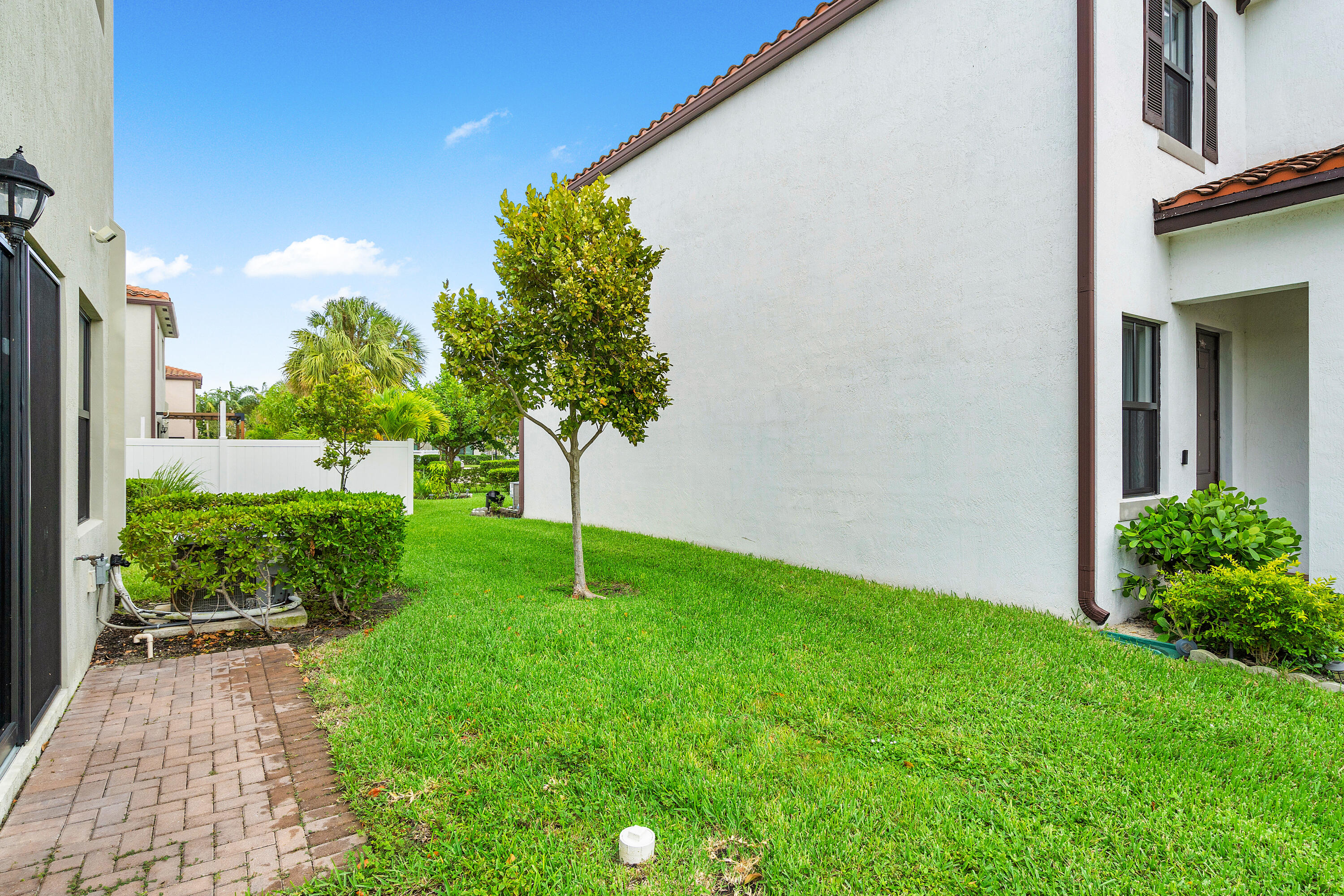 3011 Butternut Lane Riviera Beach, FL 33410 - Photo 33 of 45 028-3011ButternutLane-RivieraBeach-FL-33