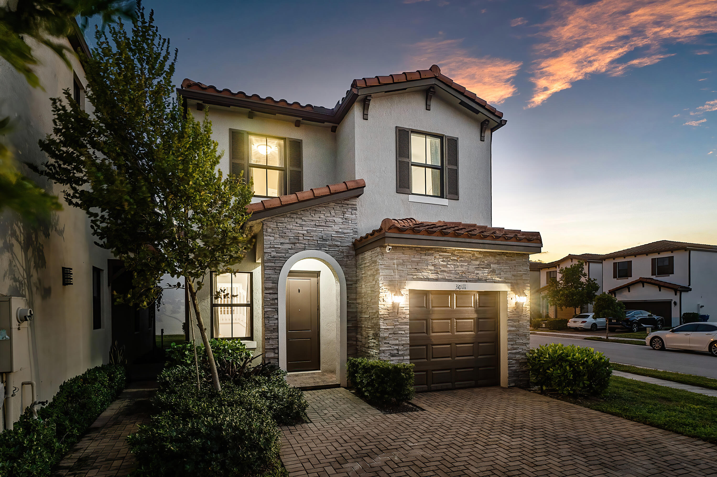 3011 Butternut Lane Riviera Beach, FL 33410 - Photo 4 of 45 004-3011ButternutLane-RivieraBeach-FL-33