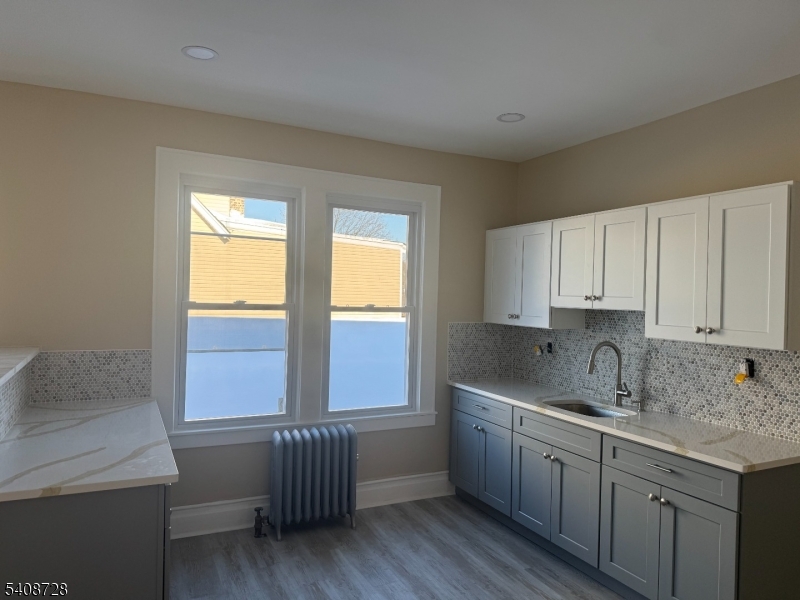 56 Smith Street Newark, NJ 07106 - Photo 2 of 6