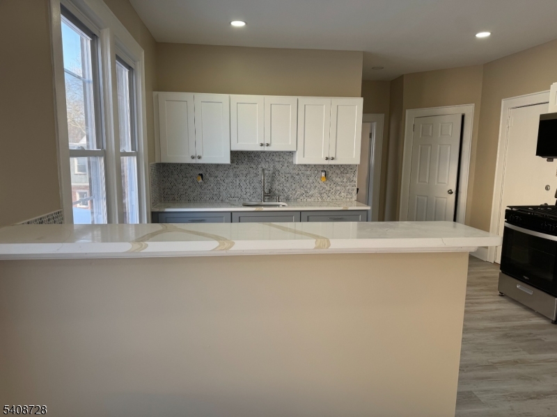 56 Smith Street Newark, NJ 07106 - Photo 4 of 6