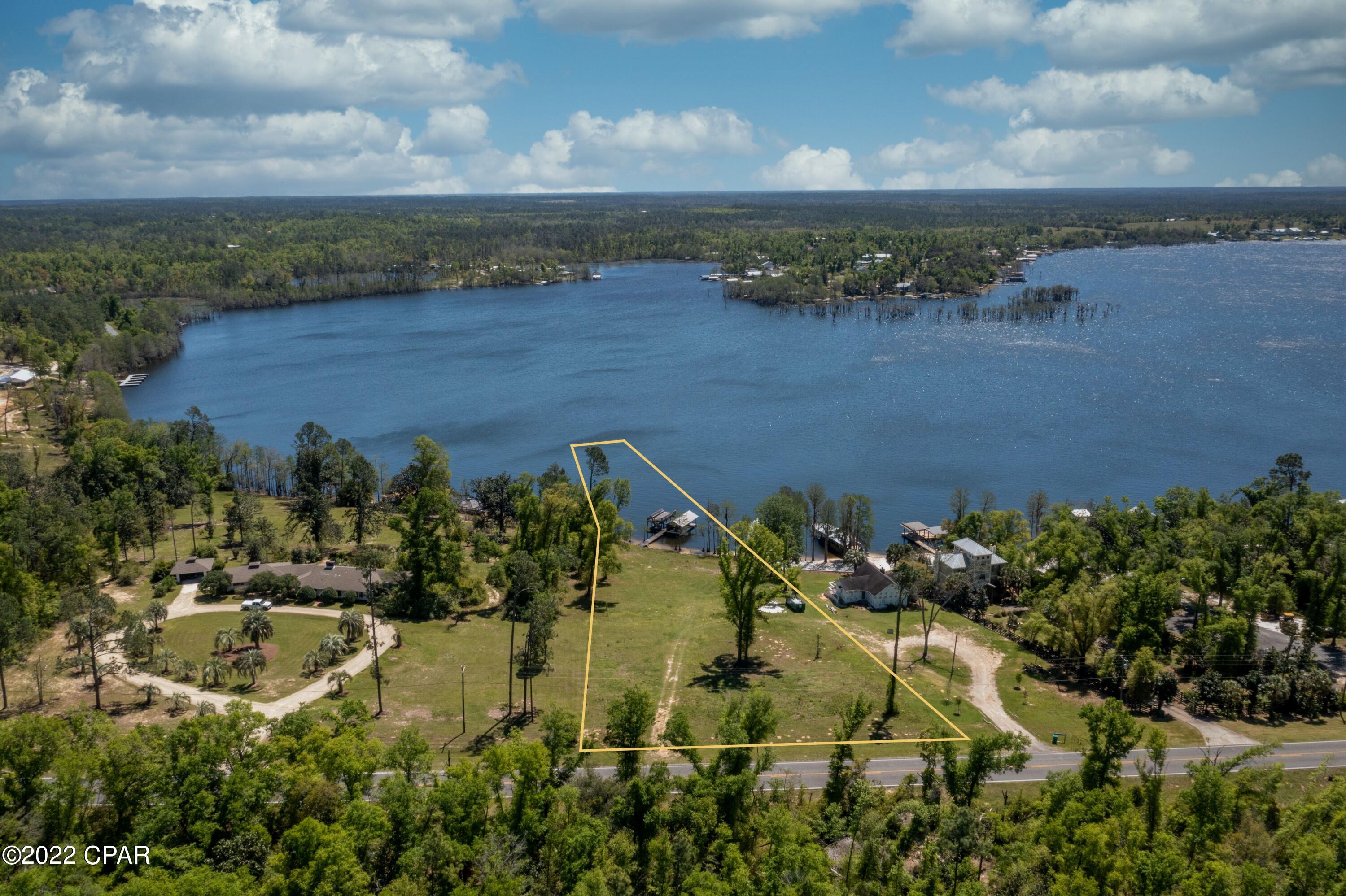 538 Lakepoint Road, Alford, FL 32420 Compass