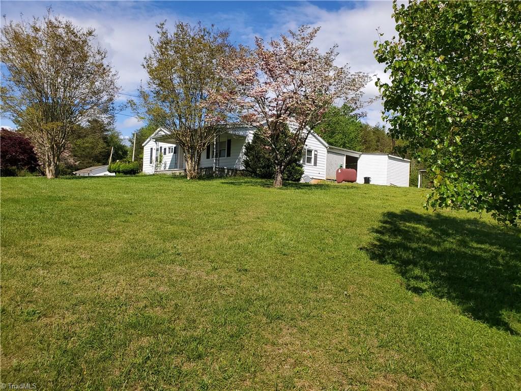 644 Calloway Road Lowgap, NC 27024 - Photo 4 of 11 Gallery Image 4