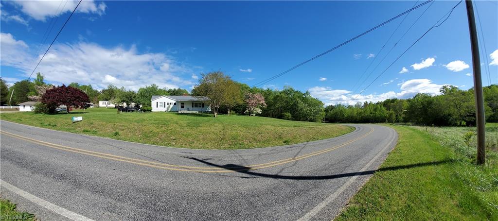 644 Calloway Road Lowgap, NC 27024 - Photo 6 of 11 Gallery Image 6