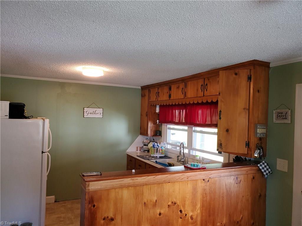 644 Calloway Road Lowgap, NC 27024 - Photo 8 of 11 Gallery Image 8