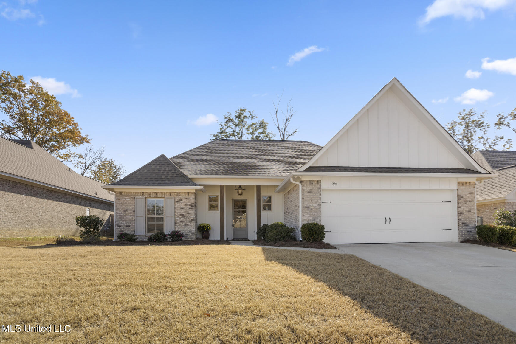 270 East Buttonwood Lane Canton, MS 39046 - Photo 1 of 34 270 Buttonwood Ln-4
