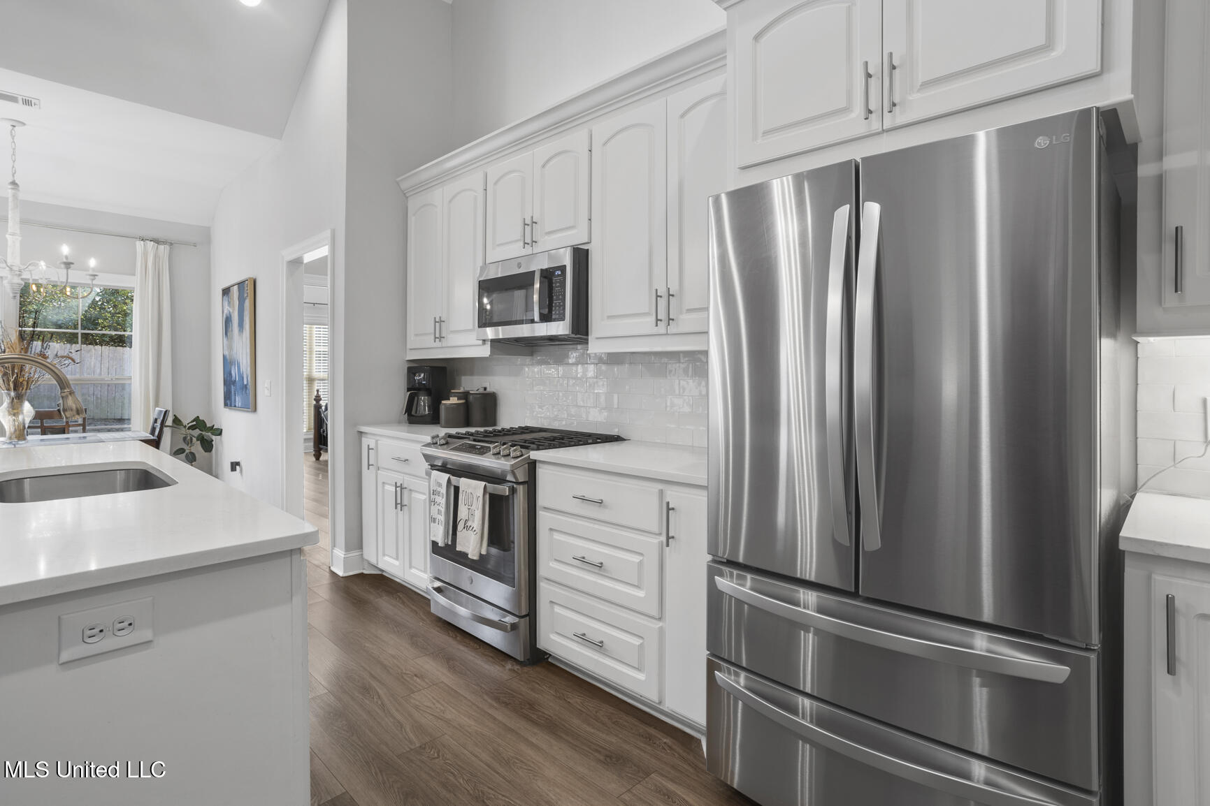 270 East Buttonwood Lane Canton, MS 39046 - Photo 12 of 34 270 Buttonwood Ln-10