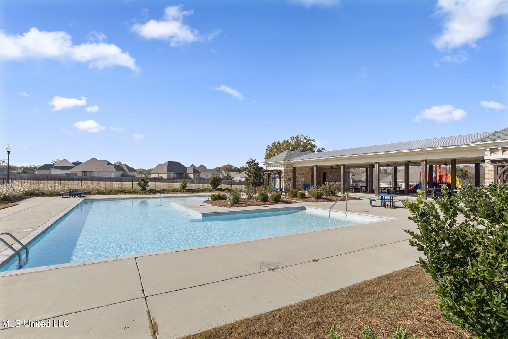 270 East Buttonwood Lane Canton, MS 39046 - Photo 33 of 34 270 Buttonwood Ln-1